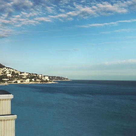 Hyatt Regency Nice Palais de la Méditerranée Esterno foto View of the Mediterranean from the hotel