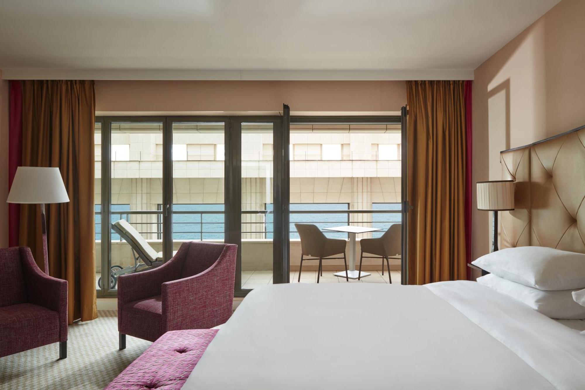 Hyatt Regency Nice Palais de la Méditerranée Esterno foto Deluxe room